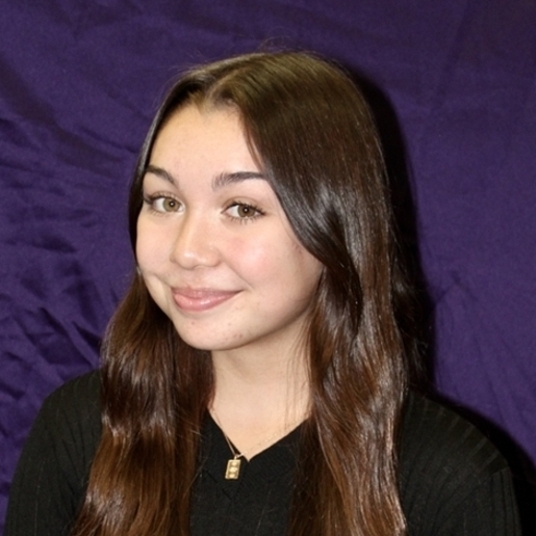 Makena Locsin (12th) head shot